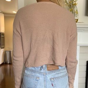 Brandy Melville Sweaters - Brandy Melville light pink sweater Brandy Melville Sweaters - Brandy Melville light pink sweater